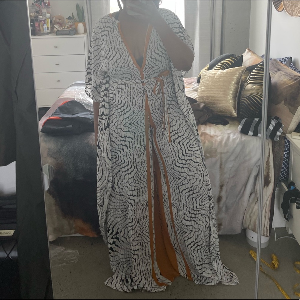 Coverup/Jumpsuit one sz fits most - Picture 8 of 17